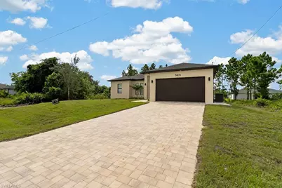 3605 18th St SW, Lehigh Acres, FL 33976 - Photo 9