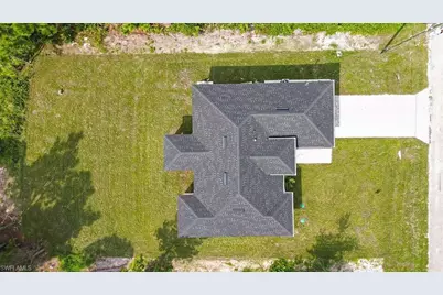 3605 18th St SW, Lehigh Acres, FL 33976 - Photo 7