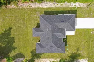 3605 18th St SW, Lehigh Acres, FL 33976 - Photo 7