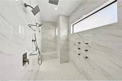 98 10th St NE, Naples, FL 34120 - Photo 21