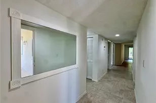 661 Squire Cir, Naples, FL 34104 - Photo 15