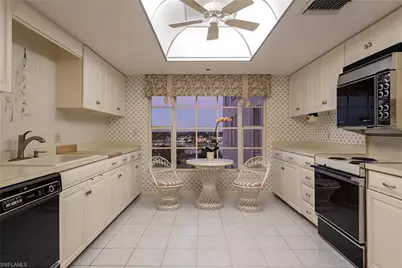 3377 Gulf Shore Blvd N #6C, Naples, FL 34103 - Photo 17