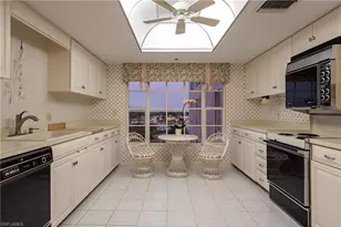 3377 Gulf Shore Blvd N, Naples, FL 34103 - Photo 17