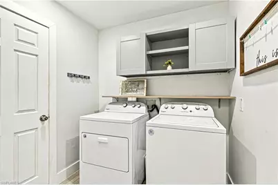 1310 SW 19th Ln, Cape Coral, FL 33991 - Photo 31