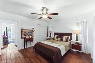220 Lanchester Ct, Naples, FL 34112 - Photo 19