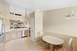 28072 Cavendish Ct, Bonita Springs, FL 34135 - Photo 9