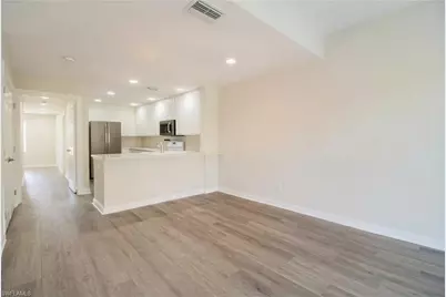 8095 Sorrento Ln, Naples, FL 34114 - Photo 9