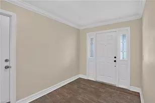 450 Huntington Dr, Naples, FL 34109 - Photo 3