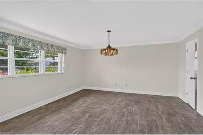 450 Huntington Dr, Naples, FL 34109 - Photo 9