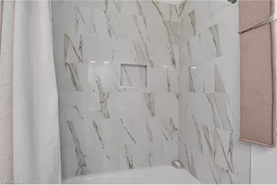 450 Huntington Dr, Naples, FL 34109 - Photo 19