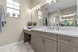 658 Vintage Reserve Cir S, Naples, FL 34119 - Photo 31