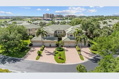 658 Vintage Reserve Cir S #7C, Naples, FL 34119 - Photo 3