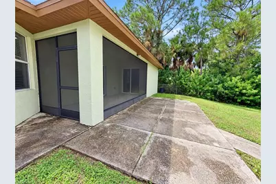 2702 25th St W, Lehigh Acres, FL 33971 - Photo 47