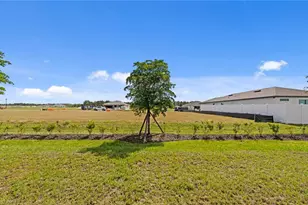 1222 Caloosa Cv Dr, Labelle, FL 33935 - Photo 19