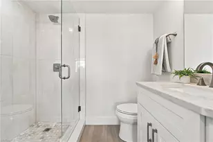13 High Point Cir N, Naples, FL 34103 - Photo 21