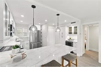 13 High Point Cir N #206, Naples, FL 34103 - Photo 1