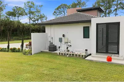 2354 8th Ave NE, Naples, FL 34120 - Photo 39
