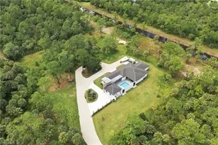 2354 8th Ave NE, Naples, FL 34120 - Photo 7