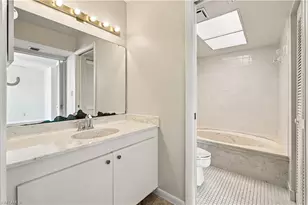 26300 Hickory Blvd, Bonita Springs, FL 34134 - Photo 23