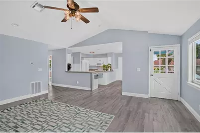 20520 Pine Tree Ln, Estero, FL 33928 - Photo 7