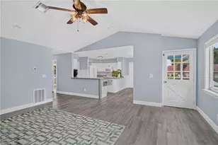 20520 Pine Tree Ln, Estero, FL 33928 - Photo 7