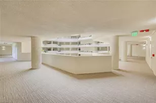 6001 Pelican Bay Blvd, Naples, FL 34108 - Photo 29