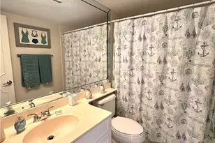 555 Park Shore Dr, Naples, FL 34103 - Photo 29