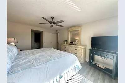 555 Park Shore Dr #B-311, Naples, FL 34103 - Photo 23
