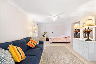 918 Cardinal St, Naples, FL 34104 - Photo 5