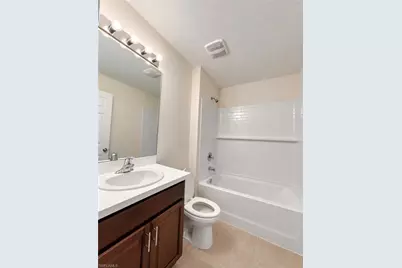 9018 S Castle Cir, Labelle, FL 33935 - Photo 9