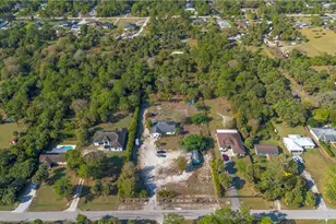 321 14th St NE, Naples, FL 34120 - Photo 1