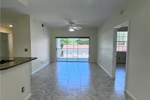 4720 St Croix Ln, Naples, FL 34109 - Photo 7