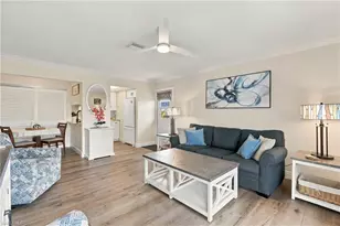330 Kon Tiki Dr, Naples, FL 34113 - Photo 11