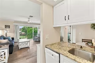 330 Kon Tiki Dr, Naples, FL 34113 - Photo 13