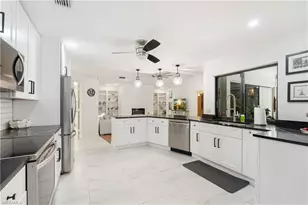 110 Palmetto Dunes Cir, Naples, FL 34113 - Photo 13
