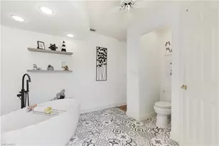 110 Palmetto Dunes Cir, Naples, FL 34113 - Photo 29