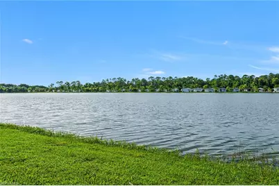 2105 Crystal Lake Dr, Naples, FL 34120 - Photo 5