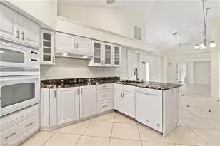 11267 Phoenix Way, Naples, FL 34119 - Photo 11