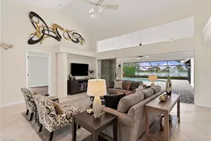 11267 Phoenix Way, Naples, FL 34119 - Photo 5