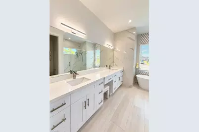 2469 29th Ave NE, Naples, FL 34120 - Photo 33