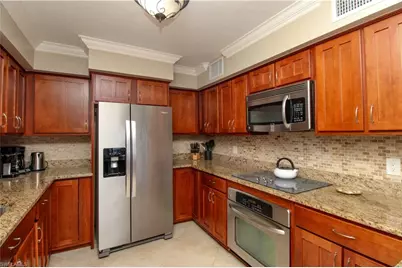 10701 Gulf Shore Dr #502, Naples, FL 34108 - Photo 31