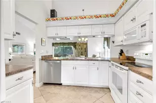237 Fox Den Cir, Naples, FL 34104 - Photo 3