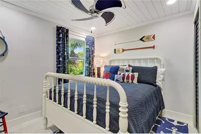 193 Cocohatchee St, Naples, FL 34110 - Photo 15