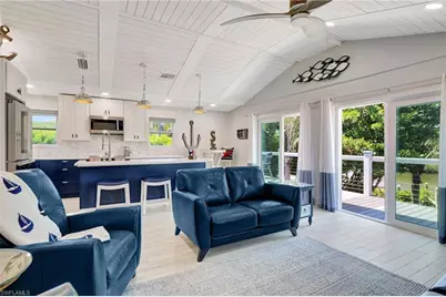 193 Cocohatchee St, Naples, FL 34110 - Photo 7