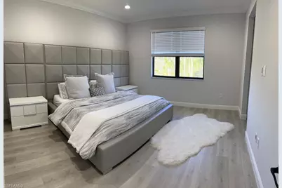8863 Madrid Cir, Naples, FL 34104 - Photo 23