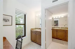225 Wildwood Ln, Naples, FL 34105 - Photo 19
