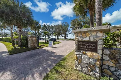 2728 Crayton Rd, Naples, FL 34103 - Photo 27
