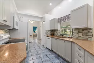 3271 7th Ave NW, Naples, FL 34120 - Photo 7