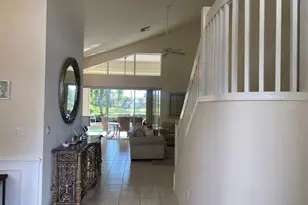 8854 Ventura Dr, Naples, FL 34109 - Photo 9