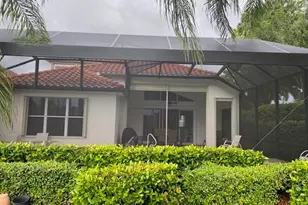 8854 Ventura Dr, Naples, FL 34109 - Photo 3